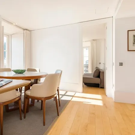 Spacious In Alfama With A Great View Apartamento *